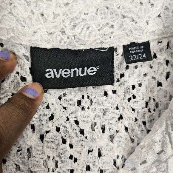 Avenue Women's Lace Buttoned Down Shirt in Plus Size - Picture 2 of 7